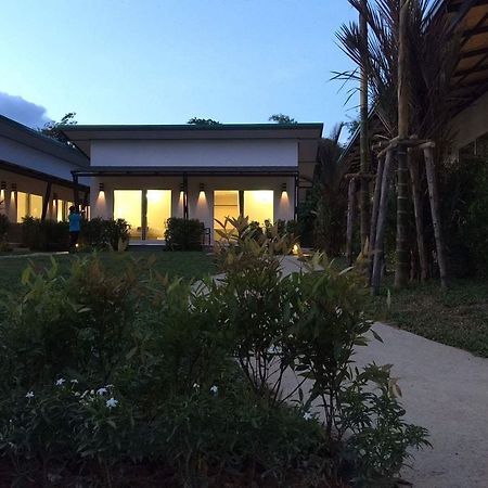 Maleesirin Oldtown Resort Ко-Ланта Экстерьер фото