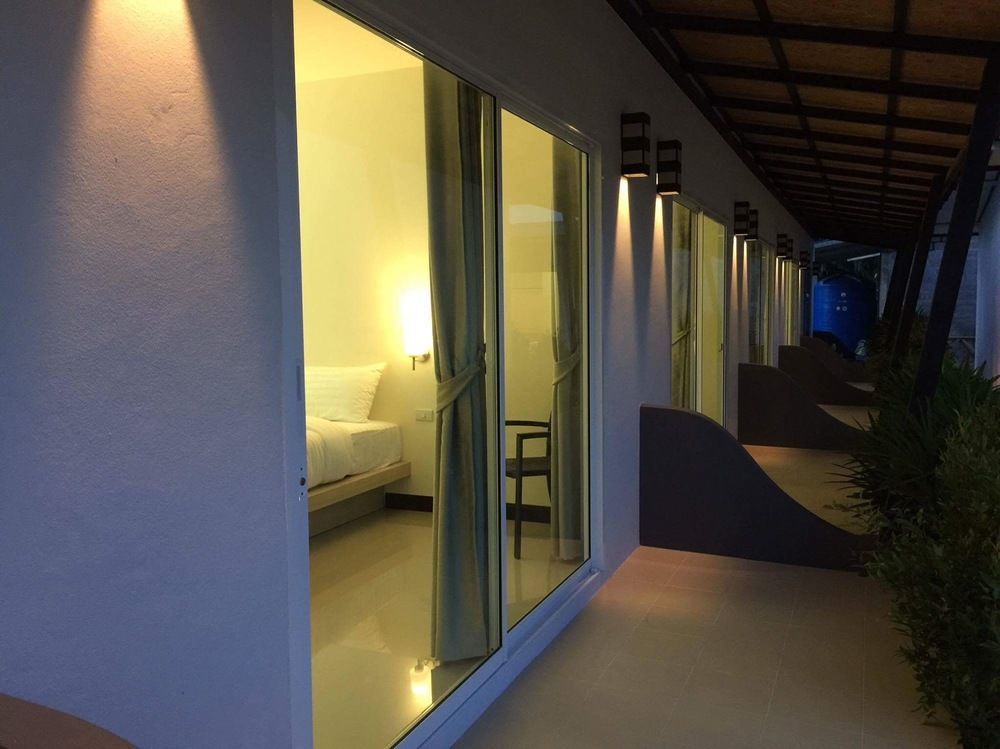 Maleesirin Oldtown Resort Ко-Ланта Экстерьер фото